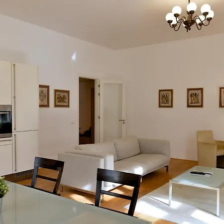Kolonada Luxury 2 Bedroom Snezka Daire *